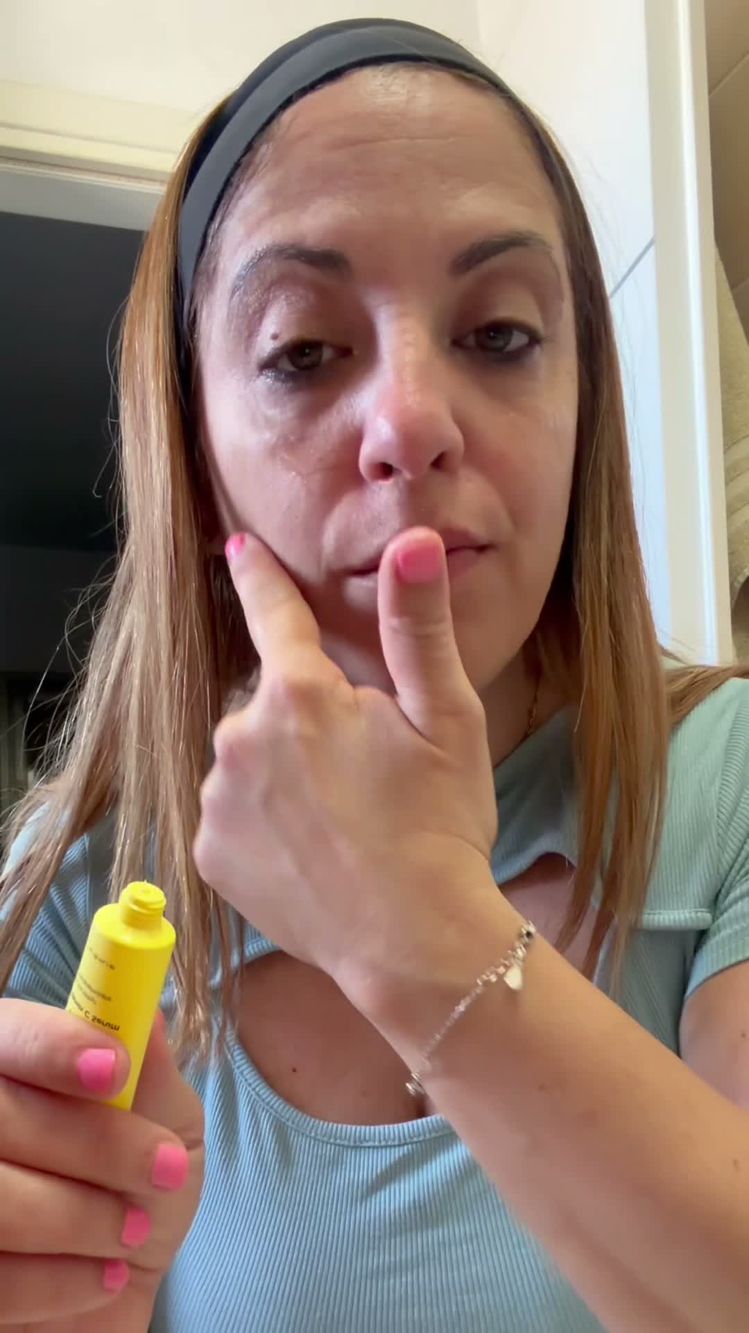 עבודה של דנה כהן, סרטון