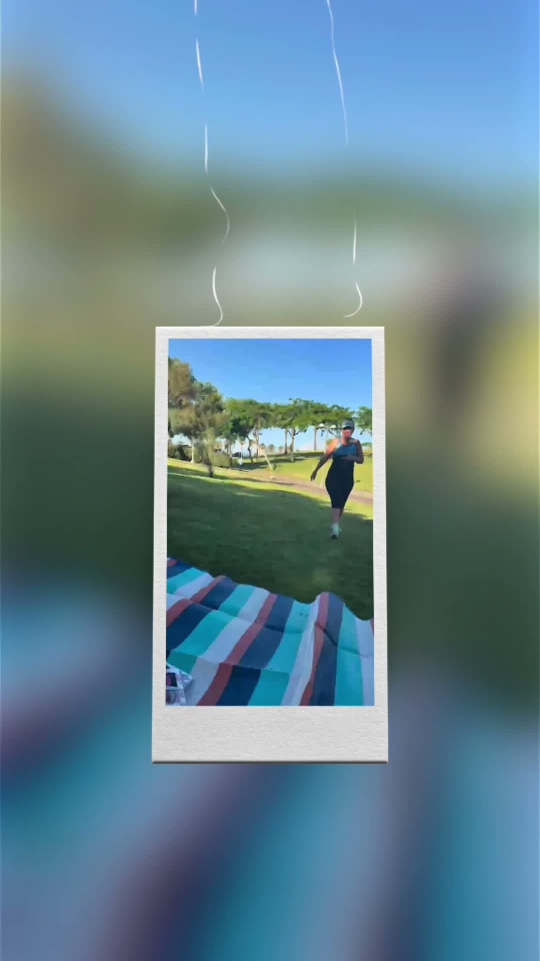 עבודה של מיטל גרין, סרטון